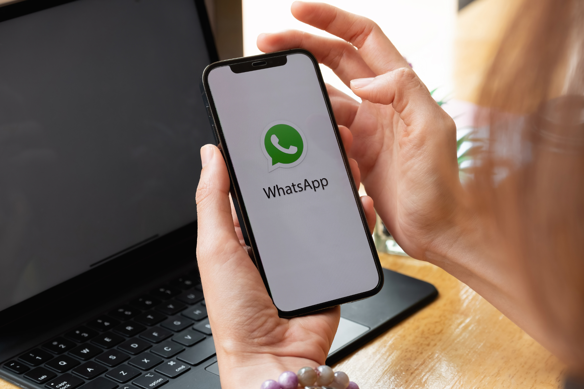 Migliorare il Contatto con i Clienti del tuo locale: Hai Pensato a WhatsApp?